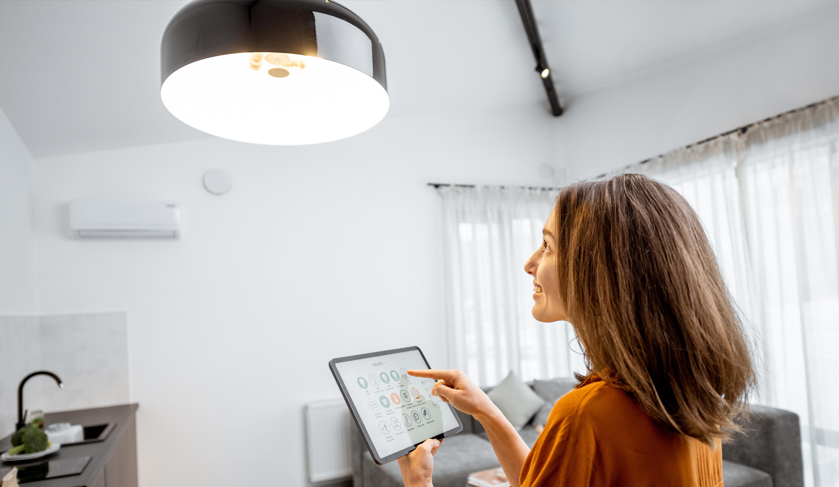 Smart home lighting system